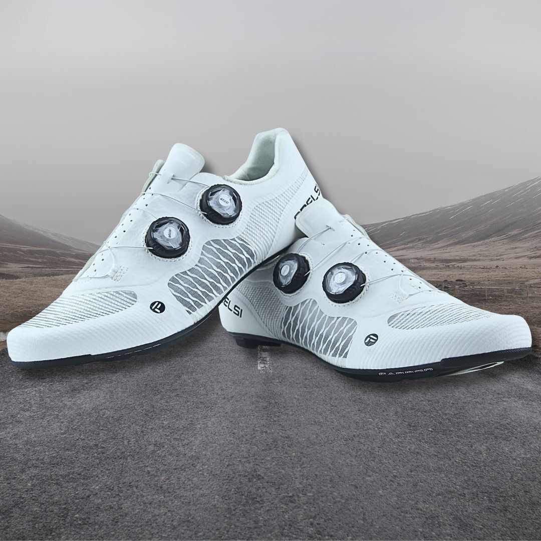 Frelsi Pro Team Carbon Shoe with a lightweight carbon fiber sole for maximum power transfer, ideal for road cycling.