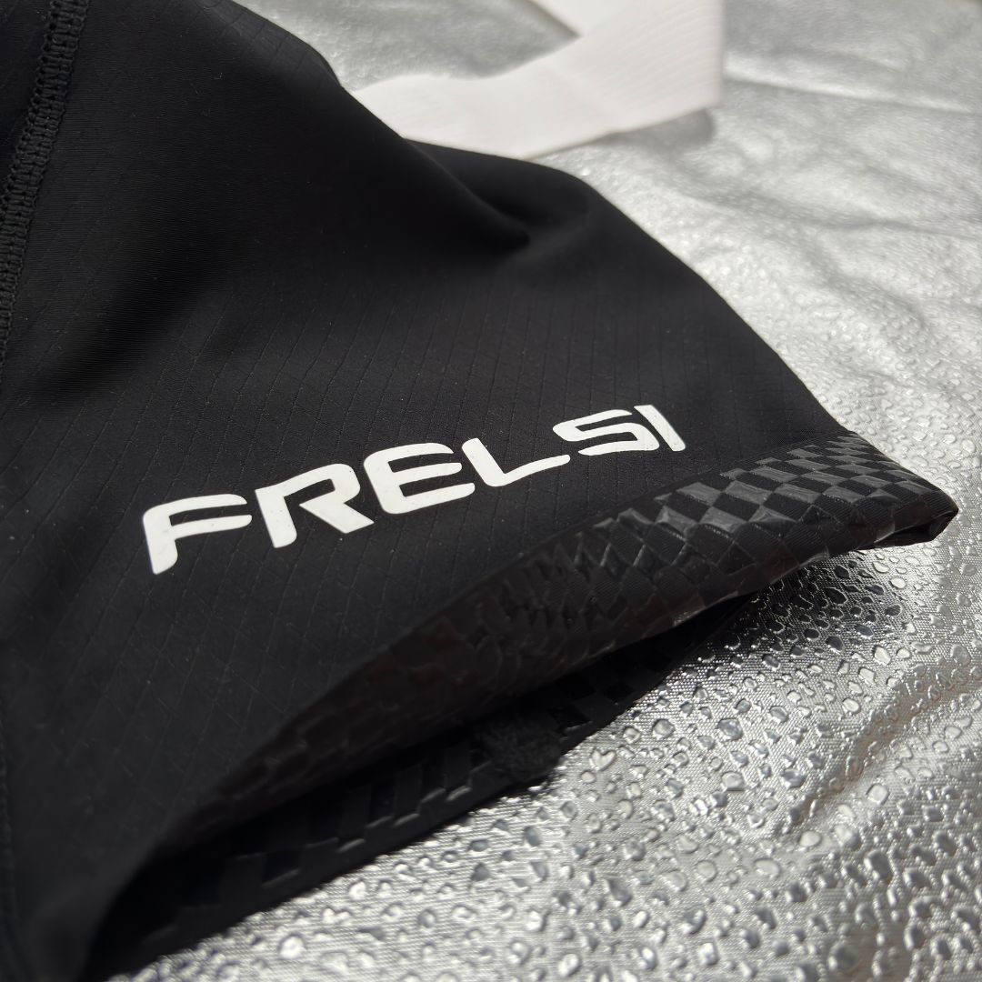 Close up on Frelsi Pro Team Bib Shorts fabric and integrated grippers
