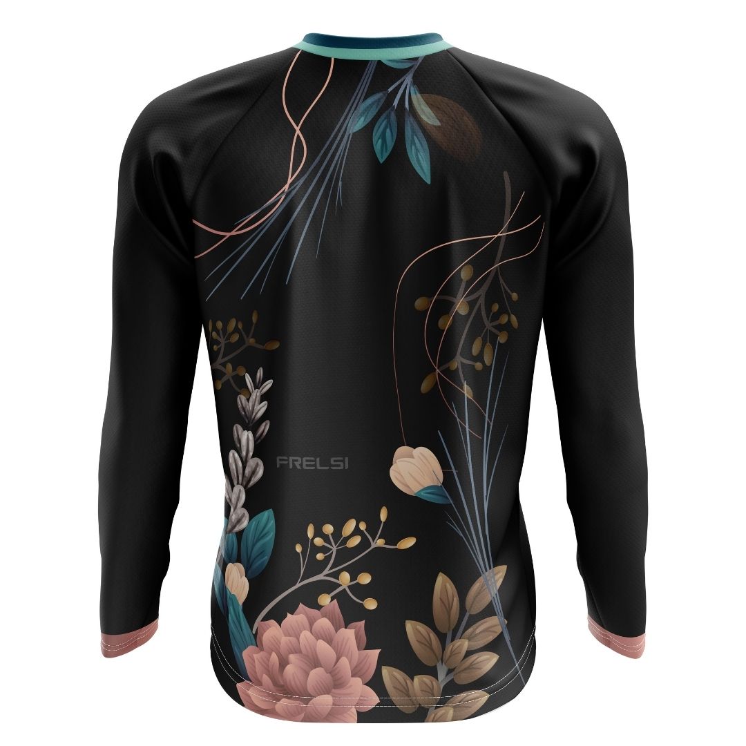 Breathable and comfortable long-sleeve MTB jersey with an eye-catching, exotic spring design.