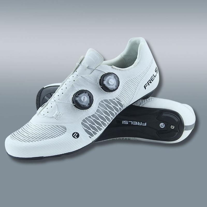 Lightweight white cycling shoes featuring a full-carbon sole for maximum power transfer and efficiency.