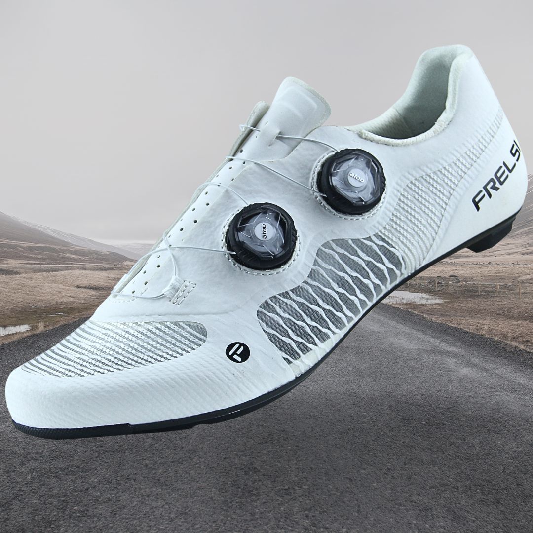 Feel the rush of victory with white Frelsi Pro Team shoes, designed for champions.