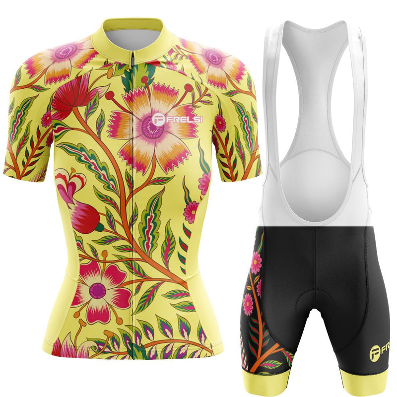 Hit the road in style and comfort with the Wildflower Ride cycling kit for women by Cycling Frelsi.